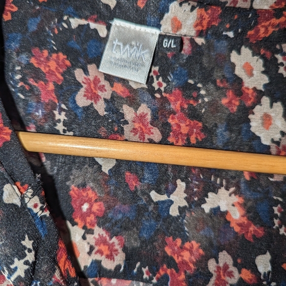 Twik sheer floral blouse - Picture 2 of 2